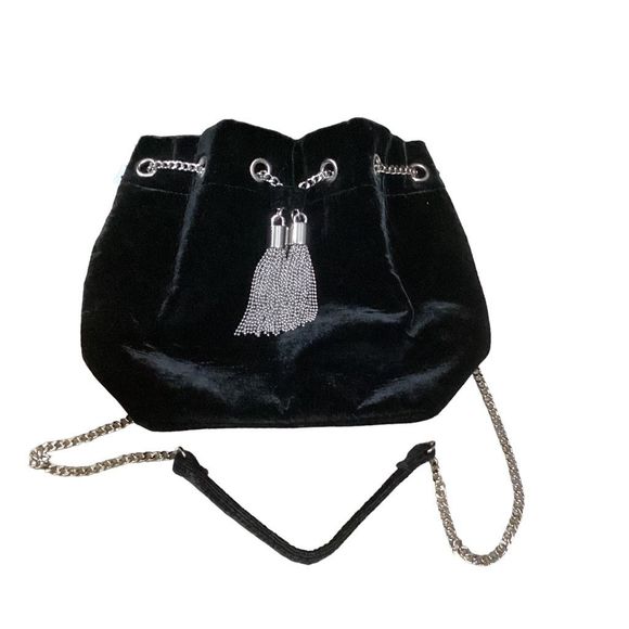 White House Black Market Black Velvet Crossbody Evening Bag Bucket Bag with Silv - Picture 3 of 14